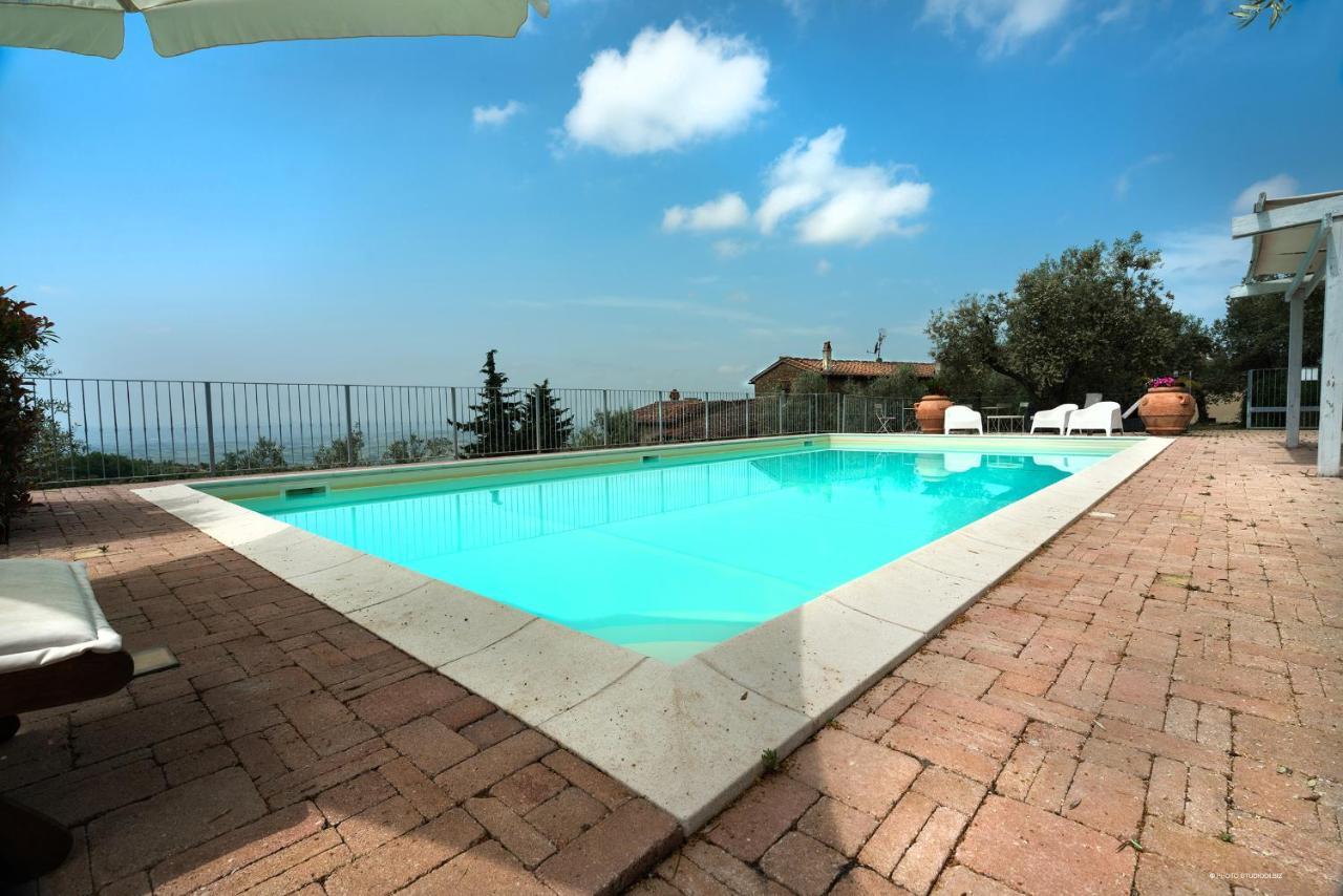 Agriturismo La Gioconda Vinci Bagian luar foto