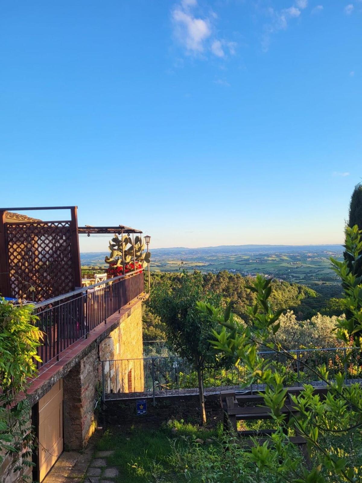 Agriturismo La Gioconda Vinci Bagian luar foto