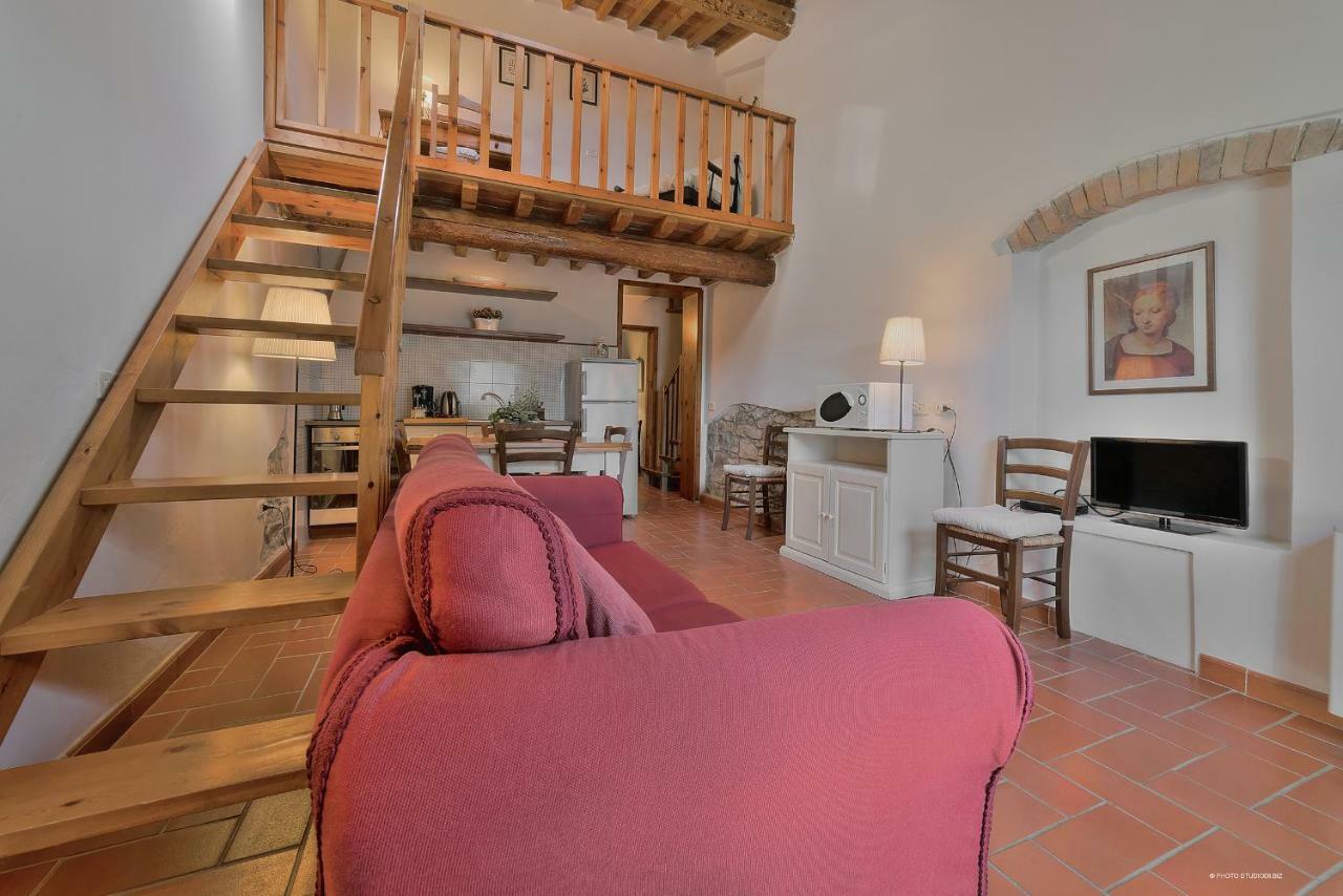 Agriturismo La Gioconda Vinci Bagian luar foto
