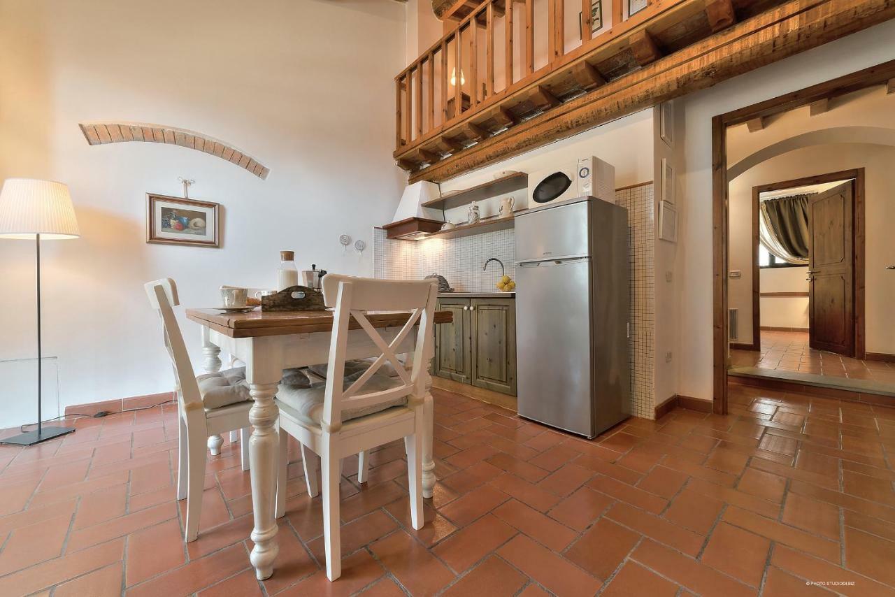 Agriturismo La Gioconda Vinci Bagian luar foto